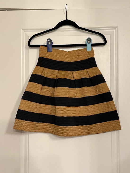 Neslay Dresses & Skirts - Neslay Designer Gold and Black Striped Textured skater Skirt Size Large Y2K